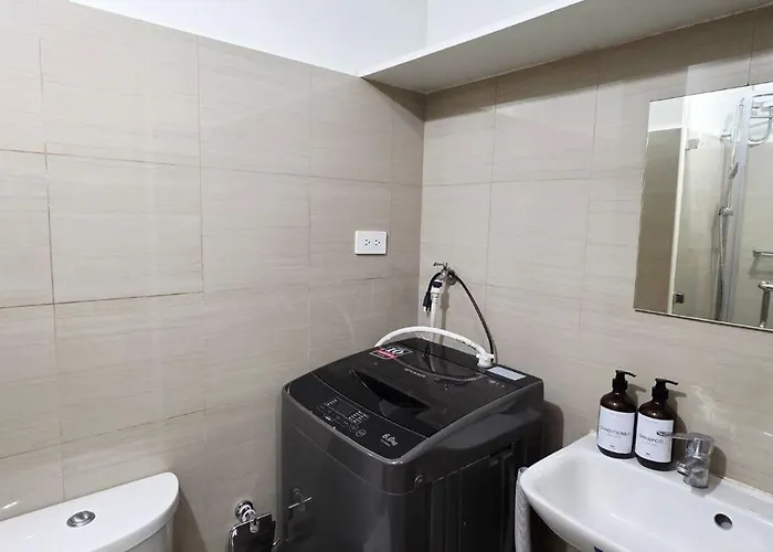 Executive Saver 1br Mall Of Airport Manila
